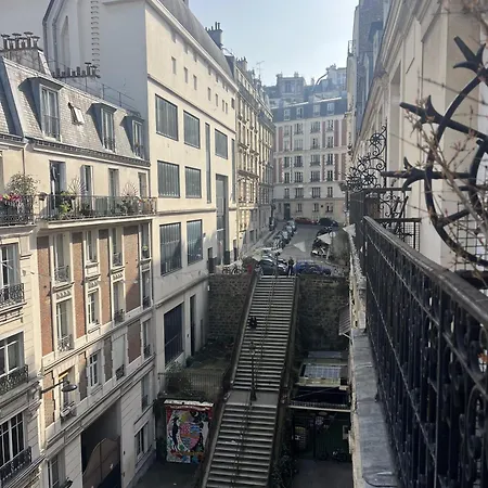 De Charme Pres De Montmartre