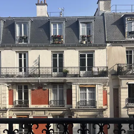 De Charme Pres De Montmartre Lägenhet