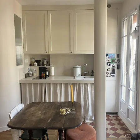 Lägenhet De Charme Pres De Montmartre